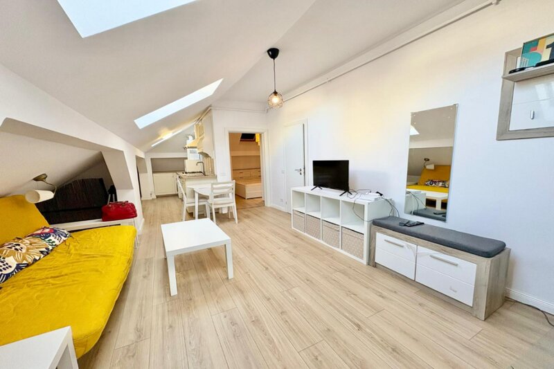 Bucurestii Noi, Barlogeni, apartament cochet de 2 camere, 51 mp.